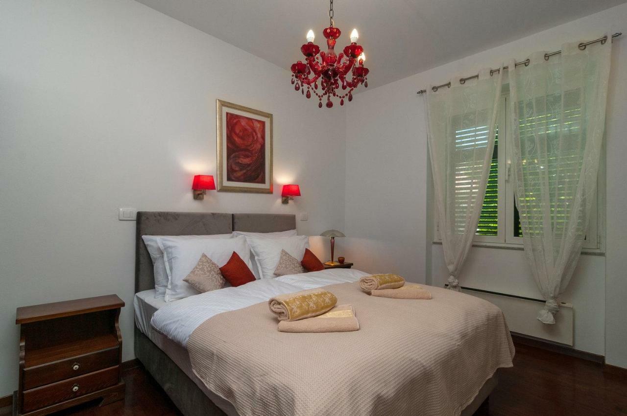 Luxury Rooms 7Heaven Suite Apartment Split Kültér fotó