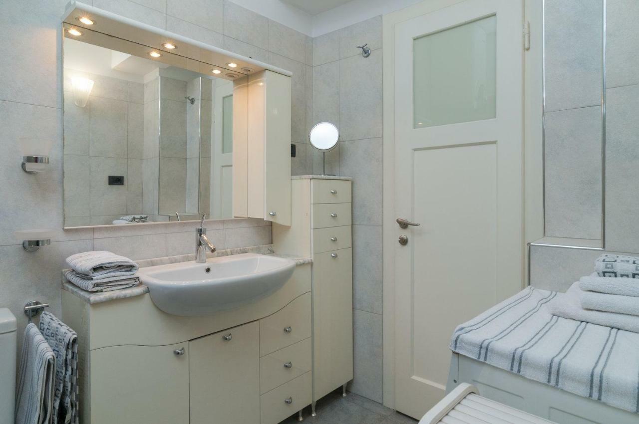 Luxury Rooms 7Heaven Suite Apartment Split Kültér fotó